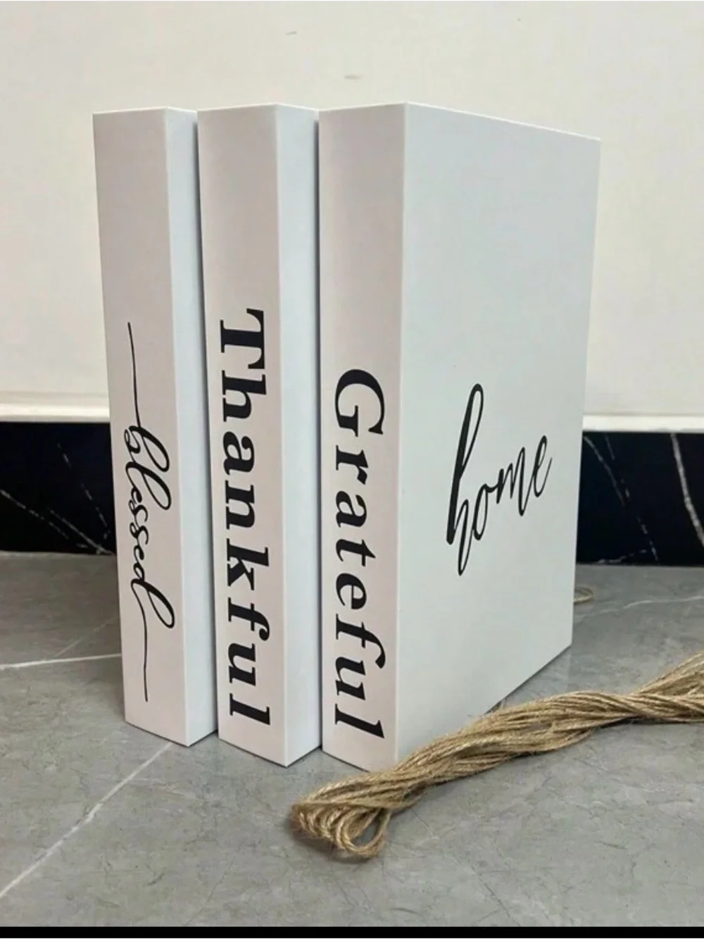 SHEIN White 'Grateful Thankful Blessed' Decorative Book Stack